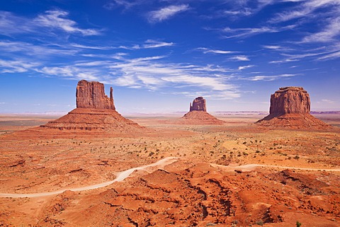 West Mitten Butte, East Mitten Butte and Merrick Butte, The Mittens, Monument Valley Navajo Tribal Park, Arizona, United States of America, North America